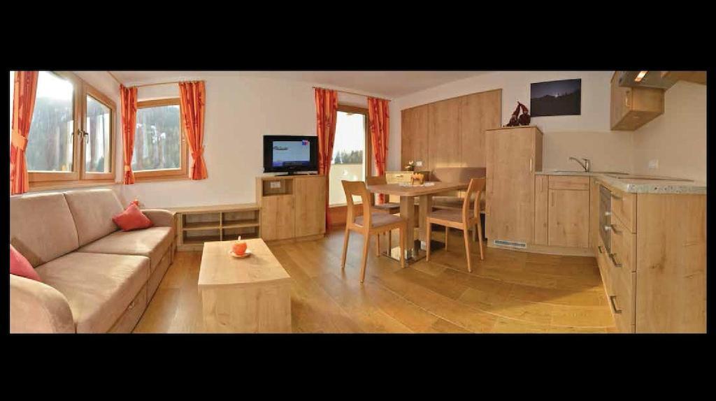 Lue De Rue Apartamento San Vigilio Di Marebbe Quarto foto